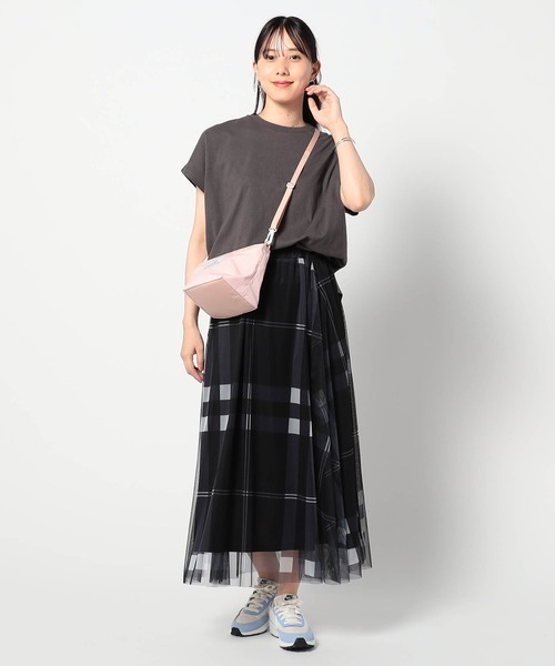 Grand PARK（グランドパーク）の「ワンポイント刺繍 ドルマンTシャツ（Tシャツ/カットソー・レディース・チャコールグレー/カーキ/ホワイト/テラコッタ・FREE）」の17枚目の写真