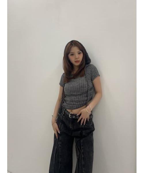 LAGUA GEM(ラグアジェム)の「HOODIE BRAID トップス(パーカー・レディース・ブラック/カーキ/ブルー・FREE)」の4枚目の写真