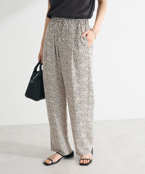 Green　Parks（グリーンパークス）の「柄イージーパンツⅢ(テーパード)（その他パンツ・レディース・グリーン/ベージュ/ブルー/イエロー・FREE）」の9枚目の写真