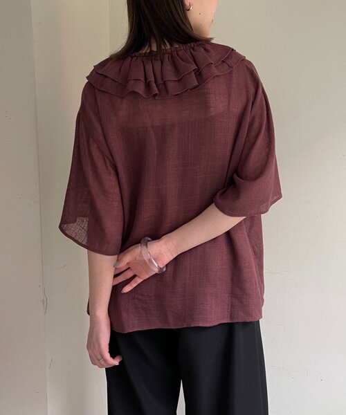 Omekashi(オメカシ)の「Uネックフリルブラウス(シャツ/ブラウス・レディース・ベージュ/オフホワイト/ブラウン・FREE)」の16枚目の写真