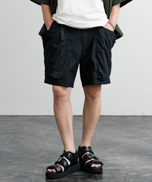 Audience（オーディエンス）の「Audience オーディエンス 綿ナイロンキャンバスサイドドローコードワイドカーゴショーツ AUD3641（カーゴパンツ・メンズ・ベージュ/オリーブ/ブラック/スミクロ・L/M）」の20枚目の写真