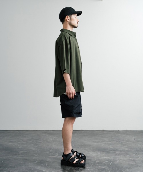 Audience（オーディエンス）の「Audience オーディエンス 綿ナイロンキャンバスサイドドローコードワイドカーゴショーツ AUD3641（カーゴパンツ・メンズ・ベージュ/オリーブ/ブラック/スミクロ・L/M）」の22枚目の写真