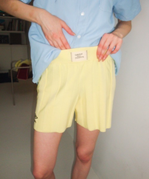 common gull products.(コモンガルプロダクツ)の「umbro×common gull products.でこぼこのニットショートパンツ(その他パンツ・レディース・ライトイエロー/アイボリー・フリー)」の11枚目の写真