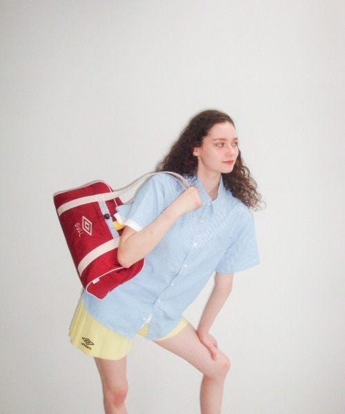 common gull products.(コモンガルプロダクツ)の「umbro×common gull products.でこぼこのニットショートパンツ(その他パンツ・レディース・ライトイエロー/アイボリー・フリー)」の4枚目の写真