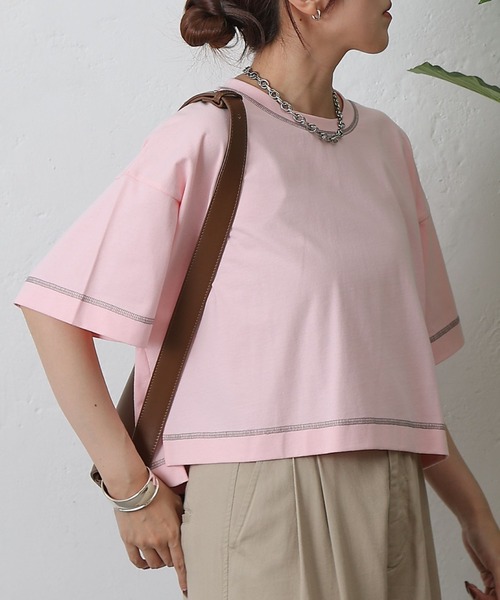 COLONY 2139(コロニートゥーワンスリーナイン)の「スマートワイドクロップド配色ステッチTシャツ(Tシャツ/カットソー・レディース・ブラック/グレー/ブルー/ホワイト/ピンク・FREE)」の5枚目の写真