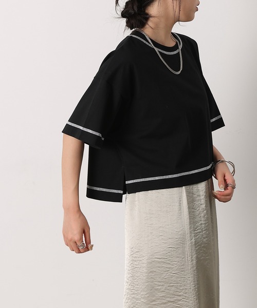 COLONY 2139(コロニートゥーワンスリーナイン)の「スマートワイドクロップド配色ステッチTシャツ(Tシャツ/カットソー・レディース・ブラック/グレー/ブルー/ホワイト/ピンク・FREE)」の16枚目の写真