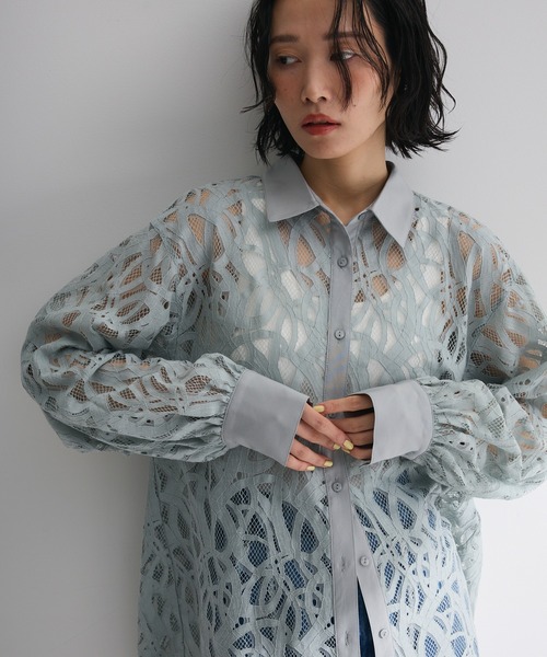 ELENCARE DUE(エレンカーレデュエ)の「・ELENCARE DUE 総レースブラウス(シャツ/ブラウス・レディース・ブラック/カーキ/サックスブルー/オフホワイト・FREE)」の4枚目の写真
