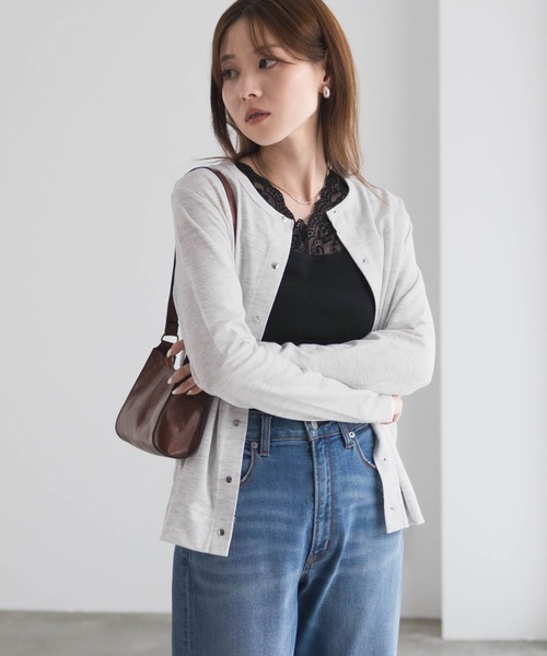 Mac-House(マックハウス)の「【UVカット ドライ】ドットボタンカーディガン(カーディガン/ボレロ・レディース・ピンク/オートミール/杢グレー/チャコールグレー・M/L/XL)」の5枚目の写真