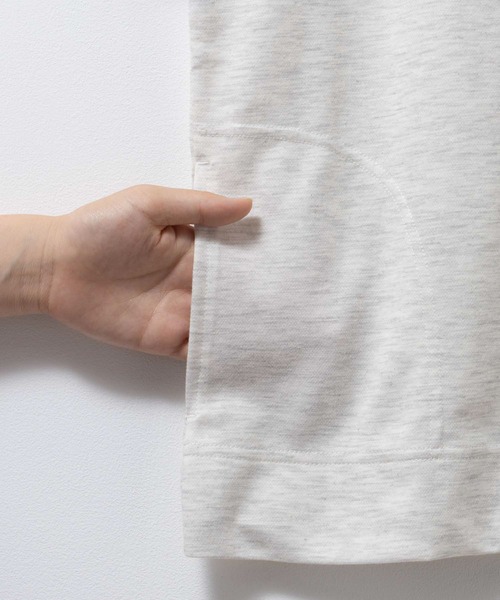 Mac-House(マックハウス)の「【UVカット ドライ】ドットボタンカーディガン(カーディガン/ボレロ・レディース・ピンク/オートミール/杢グレー/チャコールグレー・M/L/XL)」の21枚目の写真