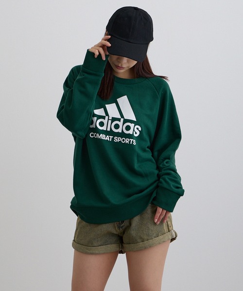 ADDITION STORE（アディションストア）の「【ADDITION STORE】アディダス コンバットスポーツ ロゴプリントクルーネックスウェット(ミニ裏毛）（スウェット・レディース・グリーン/チャコールグレー/ブラック・MEDIUM/LARGE）」の3枚目の写真