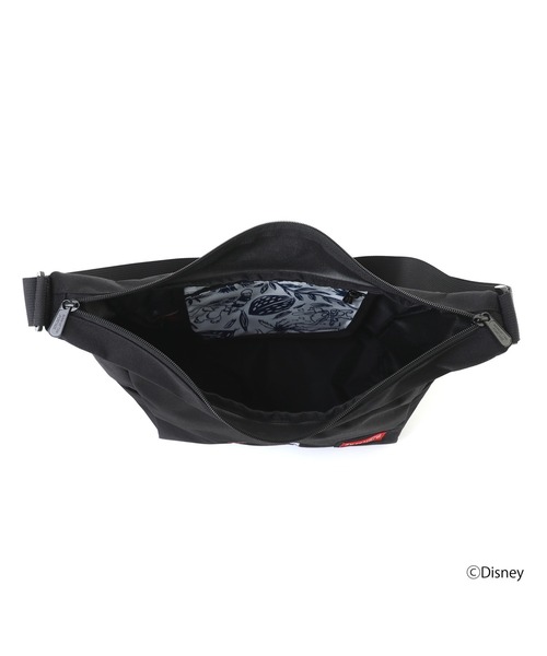 Manhattan Portage(マンハッタンポーテージ)の「BED-STUY SHOULDER BAG 500D CORDURA / STITCH(ショルダーバッグ・レディース・ブラック・SMALL)」の2枚目の写真