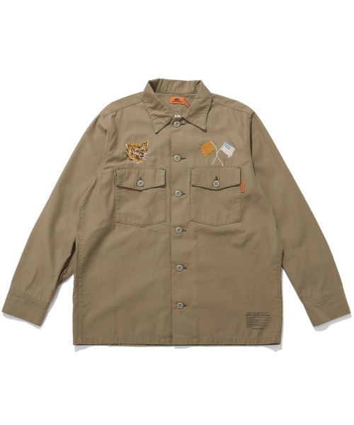 KRIFF MAYER(クリフメイヤー)の「スーベニア刺繍ミリタリーシャツ(シャツ/ブラウス・メンズ・ネイビー/ベージュ/オリーブ/ブラック・X-LARGE/LARGE/MEDIUM)」の8枚目の写真