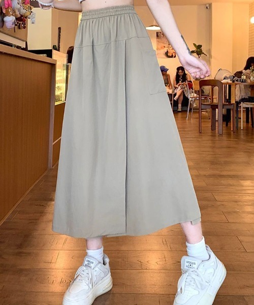 SallyLunn(サリーラン)の「カジュアルフラップスカート(その他パンツ・レディース・ベージュ/ブラック・MEDIUM/LARGE)」の9枚目の写真