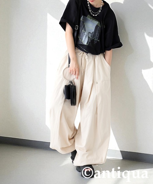antiqua(アンティカ)の「立体タックデザインTシャツ(Tシャツ/カットソー・レディース・ホワイト系その他/ホワイト/ブラック系その他/ブラック・ONESIZE)」の19枚目の写真