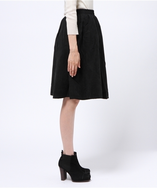 CIAOPANIC（チャオパニック）の「【Ciaopanic】　ピーチ起毛ミドルオードリーSK（スカート・レディース・キャメル/オリーブ/ブラック・FREE）」の7枚目の写真