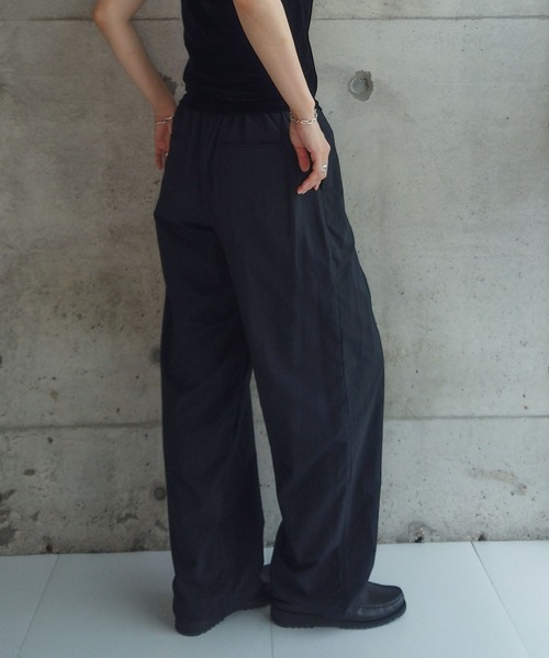 ZOZOMARKET(ゾゾマーケット)の「ZOZOMARKET by RIKA-ツータックライトイージーパンツ(その他パンツ・レディース・ブラック・マルチサイズ)」の4枚目の写真