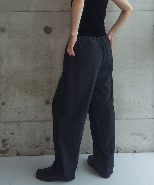 ZOZOMARKET(ゾゾマーケット)の「ZOZOMARKET by RIKA-ツータックライトイージーパンツ(その他パンツ・レディース・ブラック・マルチサイズ)」の5枚目の写真