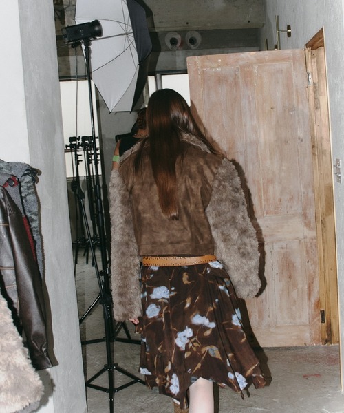 SHAGGIE（シャギー）の「【ViVi掲載】スタンドファームートンコート（ムートンコート・レディース・ブラウン/グレー・FREE）」の15枚目の写真