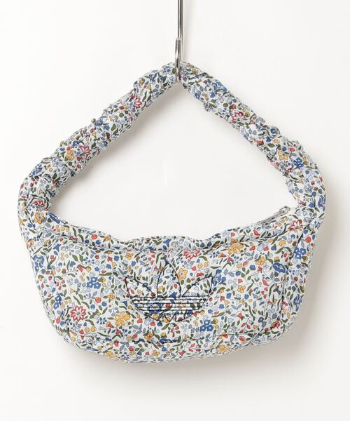 adidas（アディダス）の「adidas×LIBERTY LONDON SMALL SHOULDER BAG