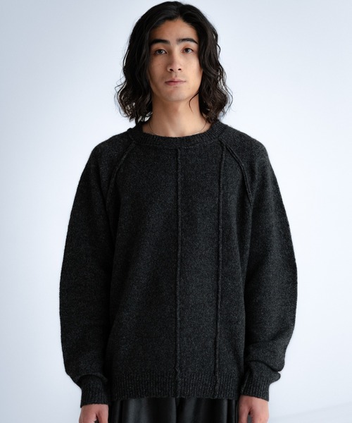 SINSS（シンス）の「Smooth switching crew neck knit / スムーススイッチングクルーネックニット（ニット/セーター・メンズ・ブルー/チャコール・SMALL/X-SMALL/LARGE/MEDIUM）」の8枚目の写真