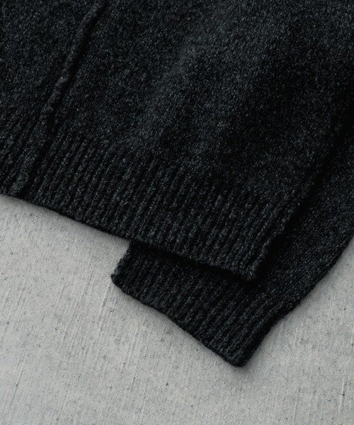 SINSS（シンス）の「Smooth switching crew neck knit / スムーススイッチングクルーネックニット（ニット/セーター・メンズ・ブルー/チャコール・SMALL/X-SMALL/LARGE/MEDIUM）」の21枚目の写真