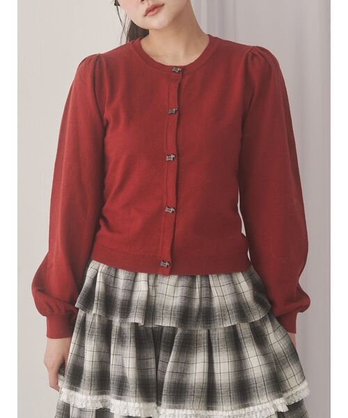 merry jenny（メリージェニー）の「terrier button knit cardigan（カーディガン/ボレロ・レディース・ブラック/アイボリー/レッド・FREE）」の3枚目の写真