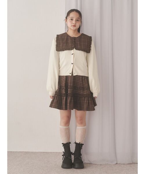merry jenny（メリージェニー）の「terrier button knit cardigan（カーディガン/ボレロ・レディース・ブラック/アイボリー/レッド・FREE）」の9枚目の写真