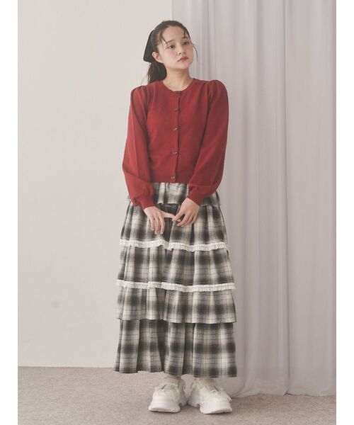 merry jenny（メリージェニー）の「terrier button knit cardigan（カーディガン/ボレロ・レディース・ブラック/アイボリー/レッド・FREE）」の13枚目の写真