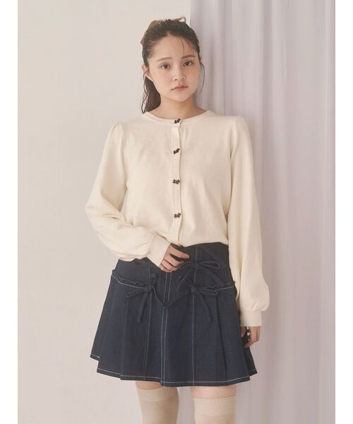 merry jenny（メリージェニー）の「terrier button knit cardigan（カーディガン/ボレロ・レディース・ブラック/アイボリー/レッド・FREE）」の19枚目の写真