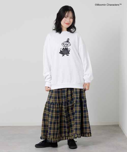 MOOMIN(ムーミン)の「〈ムーミン〉プリント 裏毛トレーナー(スウェット・レディース・ホワイト/オートミール/クリーム・LARGE/MEDIUM)」の4枚目の写真
