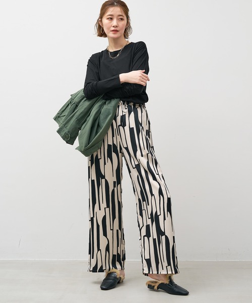 MICA&DEAL（マイカ＆ディール）の「シアーロングTシャツ（Tシャツ/カットソー・レディース・ライトグレー/オフホワイト/ブラック/オレンジ・FREE）」の10枚目の写真