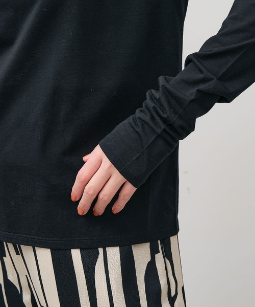 MICA&DEAL（マイカ＆ディール）の「シアーロングTシャツ（Tシャツ/カットソー・レディース・ライトグレー/オフホワイト/ブラック/オレンジ・FREE）」の19枚目の写真