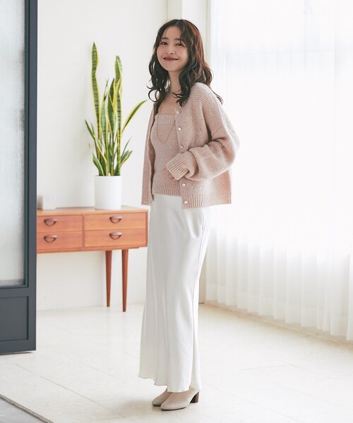 La boutique BonBon(ラブティックボンボン)の「【4サイズ展開あり】つやつやサテンロングナロースカート(スカート・レディース・ピンク/ミント/オフホワイト・38/PS/TM/36)」の16枚目の写真