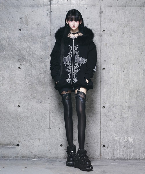 定価5万4千新品alice+oliviaステイシーフェイスラインストーンパーカー ファー付きAmiligeラインストーンZIPパーカー（パーカー