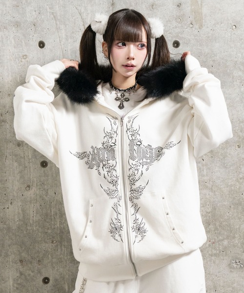 ファー付きAmiligeラインストーンZIPパーカー（パーカー）｜Amilige