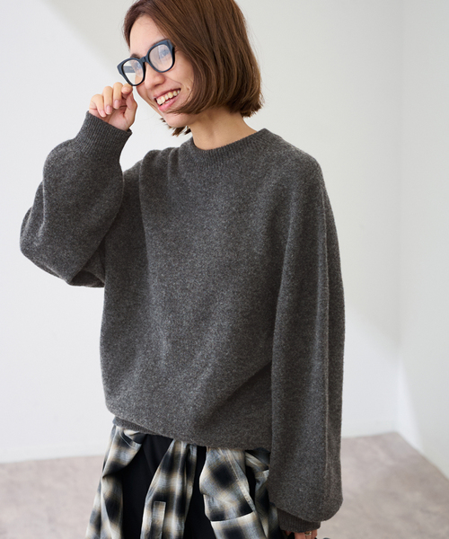 FRAMeWORK（フレームワーク）の「クルーネック ミドルゲージプルオーバー（ニット/セーター・レディース・サックスブルー/ベージュ/チャコールグレー・FREE）」の9枚目の写真