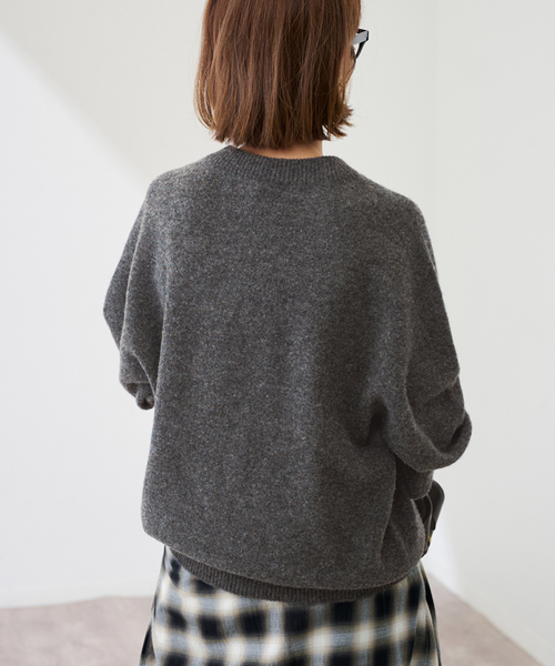 クルーネック ミドルゲージプルオーバー（ニット/セーター