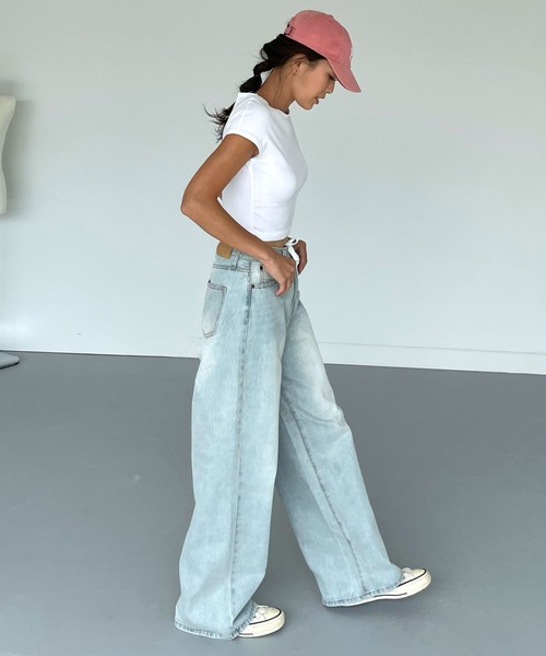 CHERI since1985(シェリ)の「CHワイドストレートデニムパンツ(デニムパンツ・レディース・ブルー・REGULAR/LONG)」の2枚目の写真