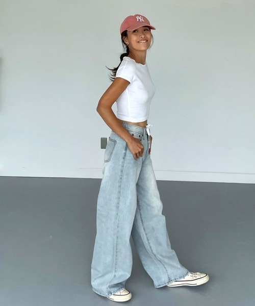 CHERI since1985(シェリ)の「CHワイドストレートデニムパンツ(デニムパンツ・レディース・ブルー・REGULAR/LONG)」の19枚目の写真