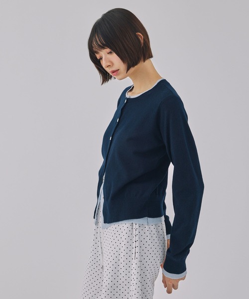 Unblend(アンブレンド)の「【Unblend】フェイクレイヤード配色 ニットカーディガン(カーディガン/ボレロ・レディース・ブラック系/チャコール/グレー系/ネイビー系/ブラウン系・FREE)」の18枚目の写真