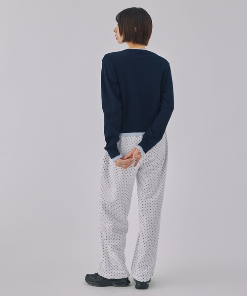 Unblend(アンブレンド)の「【Unblend】フェイクレイヤード配色 ニットカーディガン(カーディガン/ボレロ・レディース・ブラック系/チャコール/グレー系/ネイビー系/ブラウン系・FREE)」の22枚目の写真