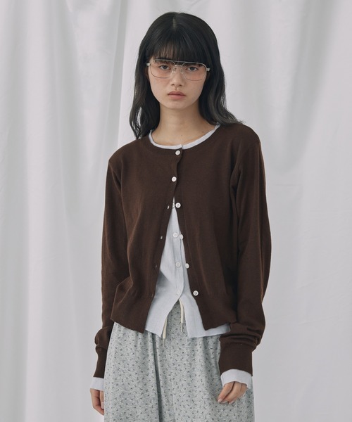 Unblend(アンブレンド)の「【Unblend】フェイクレイヤード配色 ニットカーディガン(カーディガン/ボレロ・レディース・ブラック系/チャコール/グレー系/ネイビー系/ブラウン系・FREE)」の16枚目の写真