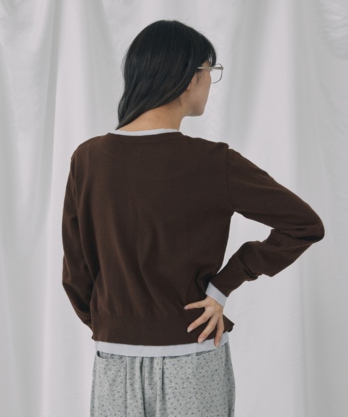 Unblend(アンブレンド)の「【Unblend】フェイクレイヤード配色 ニットカーディガン(カーディガン/ボレロ・レディース・ブラック系/チャコール/グレー系/ネイビー系/ブラウン系・FREE)」の18枚目の写真