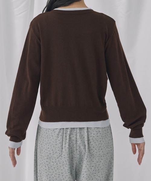 Unblend(アンブレンド)の「【Unblend】フェイクレイヤード配色 ニットカーディガン(カーディガン/ボレロ・レディース・ブラック系/チャコール/グレー系/ネイビー系/ブラウン系・FREE)」の11枚目の写真