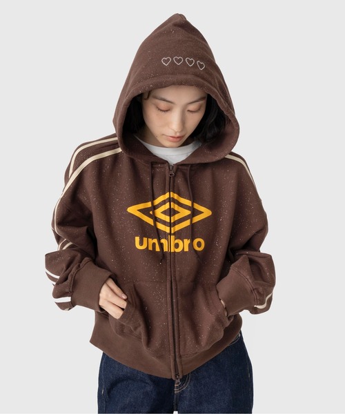 セール】[UMBRO × Casselini] ロゴジップパーカー（パーカー