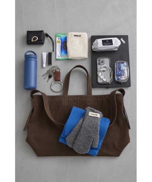 un/neu（アンノイ）の「フェイクスエード2WAYビッグトート / ショルダーバッグ / A4サイズ、PC（15inch）収納可能 / 大容量バッグ（トートバッグ・レディース・チャコールグレー/ブルー/ブラウン・FREE）」の13枚目の写真