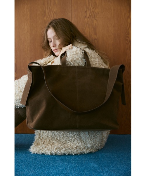 un/neu（アンノイ）の「フェイクスエード2WAYビッグトート / ショルダーバッグ / A4サイズ、PC（15inch）収納可能 / 大容量バッグ（トートバッグ・レディース・チャコールグレー/ブルー/ブラウン・FREE）」の6枚目の写真