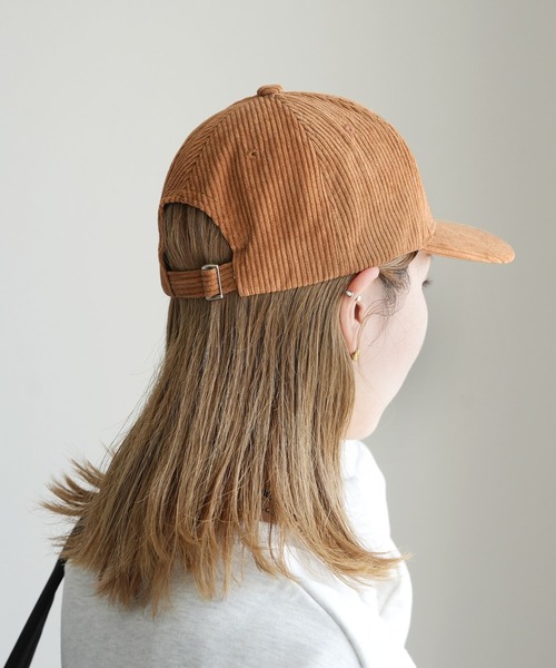 reca（レカ）の「コーデュロイキャップ（キャップ・レディース・キャメル/ボルドー/ネイビー/カーキ/アイボリー・ONESIZE）」の6枚目の写真