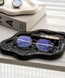 Vini（ヴィニ）の「シンプル ウェーブ マルチ トレイ 鍵置き プレート（インテリア雑貨）」