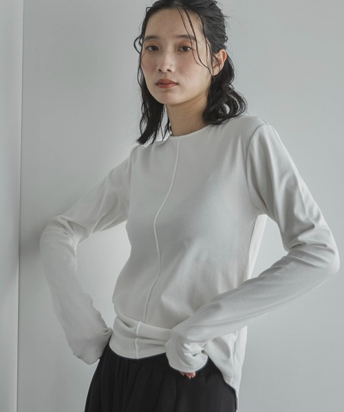 feepur（フェピュール）の「バックツイストホールロンTee（Tシャツ/カットソー・レディース・オフホワイト/ブラック・MEDIUM）」の8枚目の写真